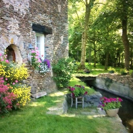 Le Moulin De La Castellerie Bed & Breakfast Moon-sur-Elle Екстериор снимка