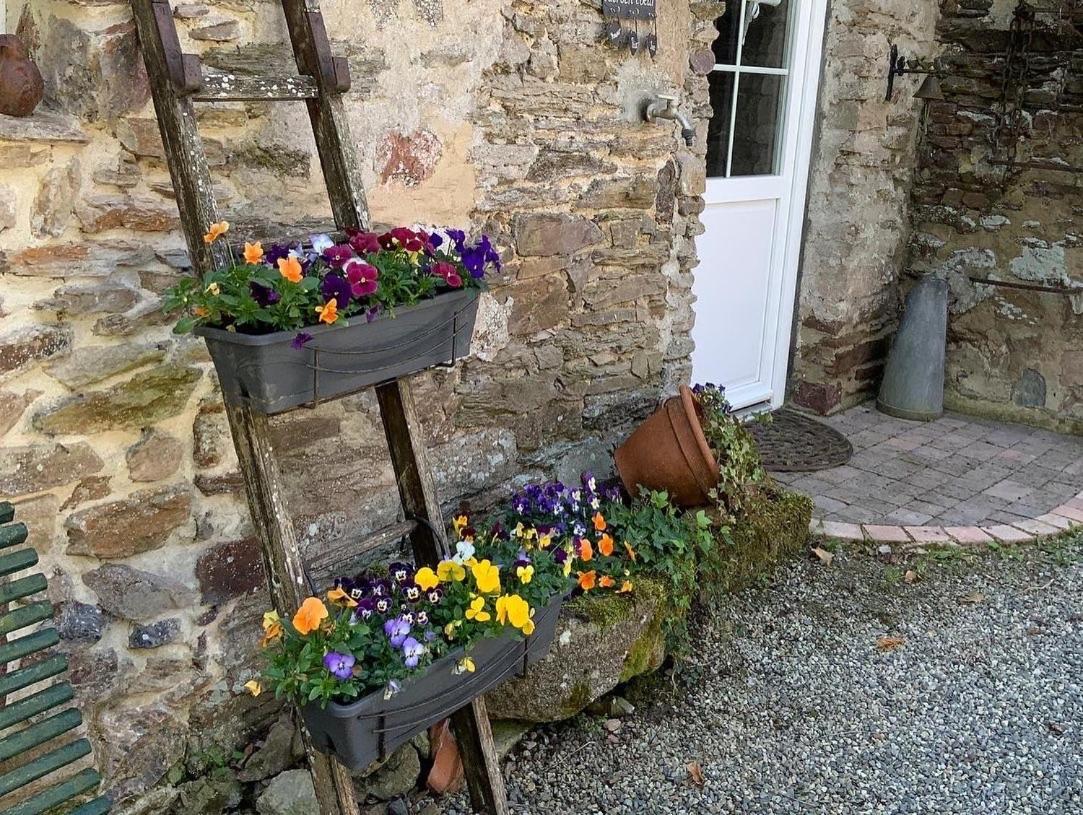 Le Moulin De La Castellerie Bed & Breakfast Moon-sur-Elle Екстериор снимка