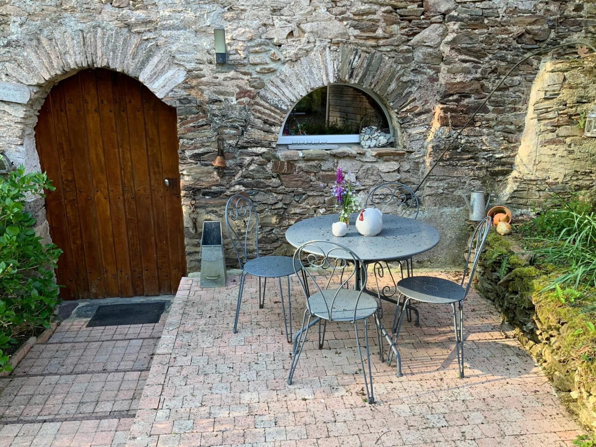 Le Moulin De La Castellerie Bed & Breakfast Moon-sur-Elle Екстериор снимка