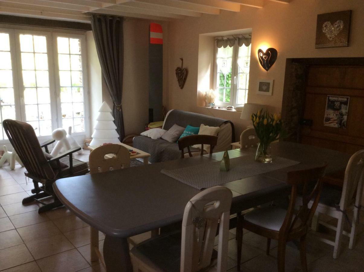Le Moulin De La Castellerie Bed & Breakfast Moon-sur-Elle Екстериор снимка