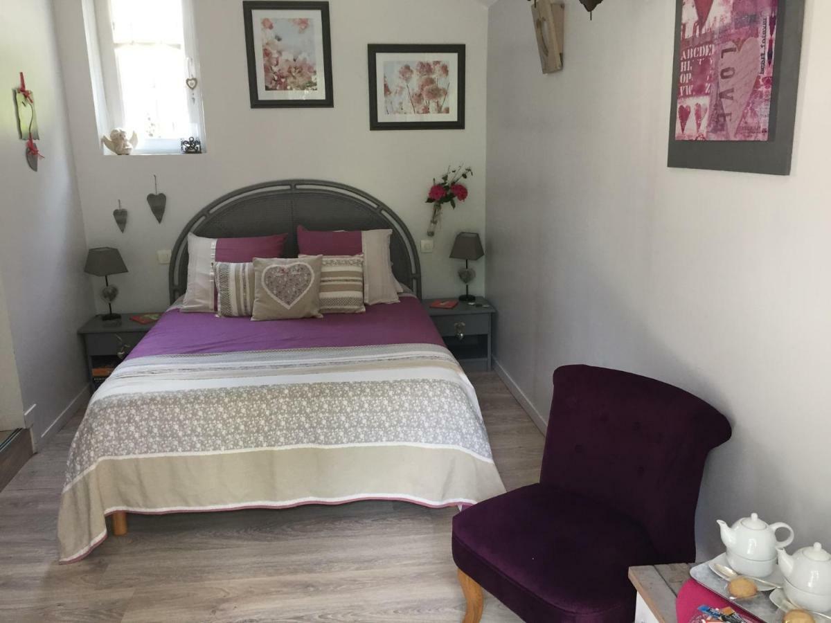 Le Moulin De La Castellerie Bed & Breakfast Moon-sur-Elle Екстериор снимка